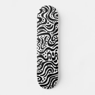 Abstrakt 041211v2 - Schwarz auf Holz Skateboard