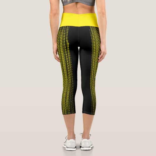Abstrakt Art Black und Yellow Capri Leggings (Rückseite)