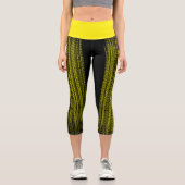 Abstrakt Art Black und Yellow Capri Leggings (Vorderseite)