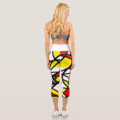 Abstrakt Art Red Yellow Schwarz-weiß Minimal Capri Leggings (Rückseite)
