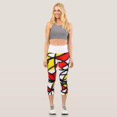 Abstrakt Art Red Yellow Schwarz-weiß Minimal Capri Leggings (Vorderseite)