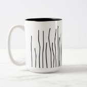 Abstrakt Art Schwarz-weiß Lines Minimalismus Zweifarbige Tasse (Links)