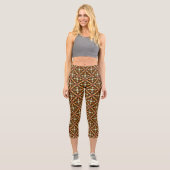 Abstrakt-braune und orange Federn Design Capri Leggings (Vorderseite)