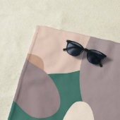 Abstrakt Daisy Floral Foliage Modern Strandtuch (Beispiel)