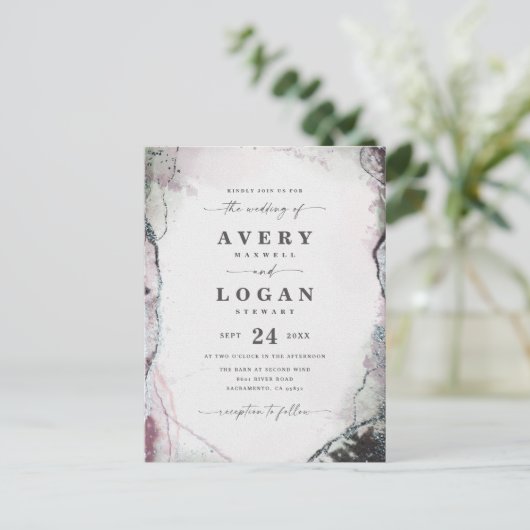 Abstrakt Ethereal Lilac Lila Hochzeit Einladung (Stehend Vorderseite)