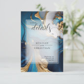 Abstrakt flüssiges Gold auf blauem Marmor Begleitkarte (Stehend Vorderseite)