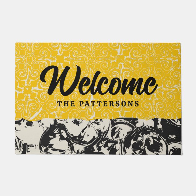 Abstrakt-gelbe schwarze Familienname Mitte des Jah Fußmatte (Vorderseite)