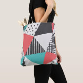 Abstrakt geometrisch: modernes Musterdesign. Tasche (Von Nahem)