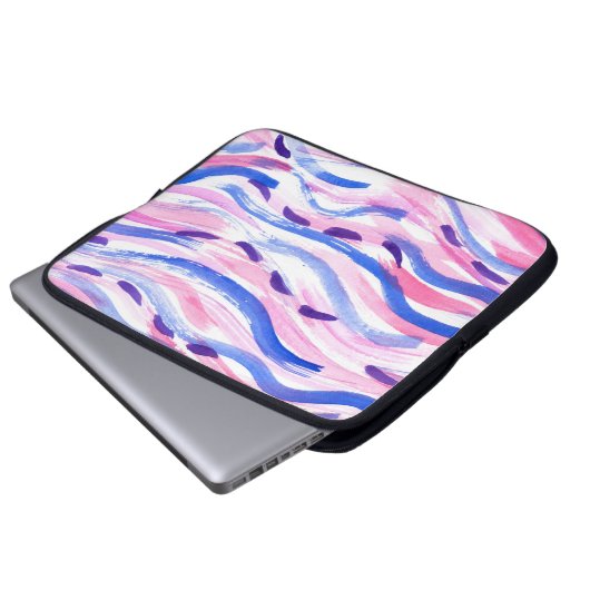 Abstrakt gestreifter Aquarellhintergrund. Pinselst Laptopschutzhülle (Vorne Knopf)
