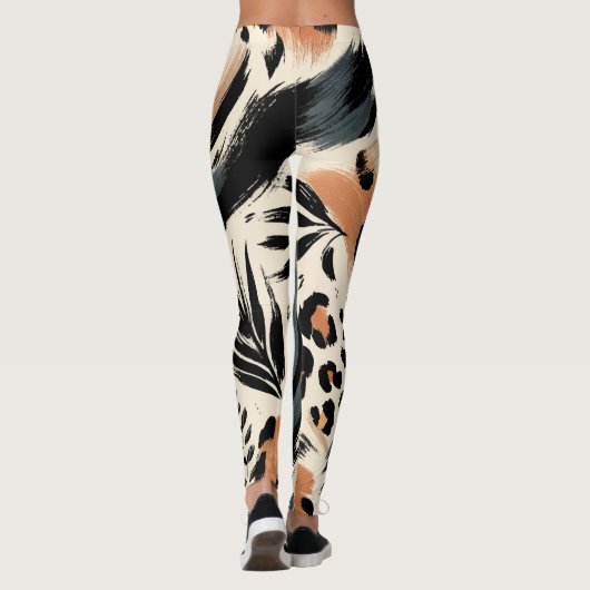 Abstrakt gestrichener exotischer Tierdruckleopard Leggings (Rückseite)