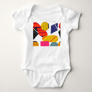 Abstrakt gezeichnetes, stilvolles Muster. Baby Strampler