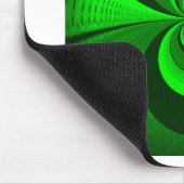 Abstrakt-hellgrüne Groovy Kaleidoskop-Muster Mousepad (Ecke)
