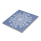 Abstrakt Lacy Fraktal Snowflake auf blauem Hinterg Fliese (Seite)