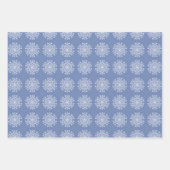 Abstrakt Lacy Fraktal Snowflake auf blauem Hinterg Geschenkpapier Set (Vorderseite 2)
