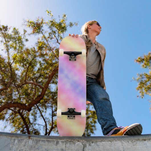 Abstrakt rosa Gelb und Lila Skateboard (Außenbereich 1)