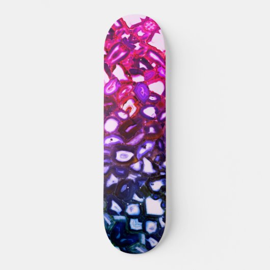 Abstrakt rosa Geodmuster Skateboard (Vorderseite)