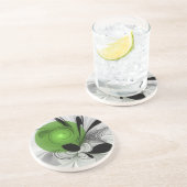 Abstrakt Schwarz und Weiß mit einem grünen Fraktal Getränkeuntersetzer (Seite)