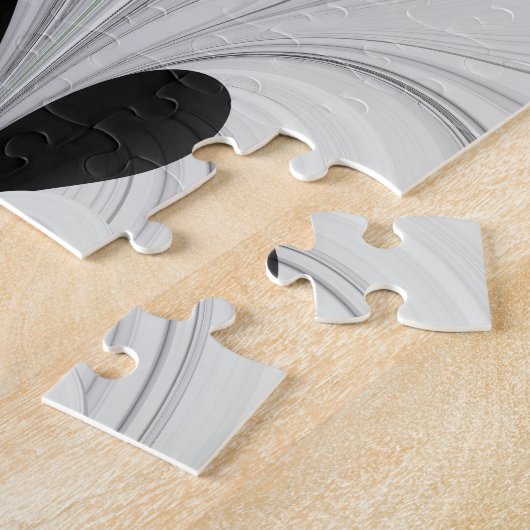 Abstrakt Schwarz und Weiß mit einem grünen Fraktal Puzzle (Seite)