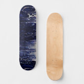 Abstrakt Street Art Inspiriert Dark Blue Ocean Skateboard (Vorderseite)