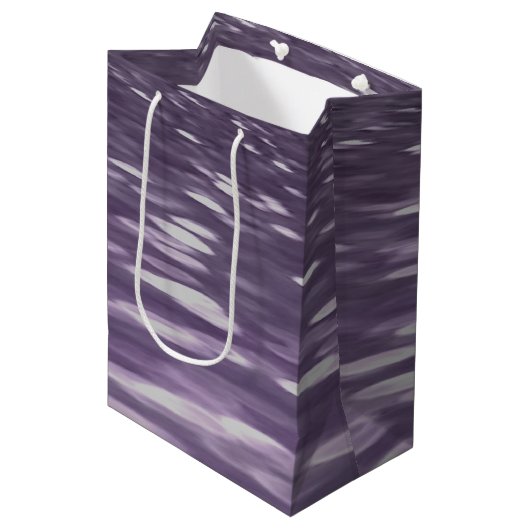 Abstrakte 1: Ultra Violet Shimmer Mittlere Geschenktüte (Vorderseite Schrägansicht)