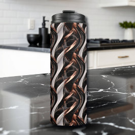 Abstrakte 3D-Illusion in Schwarz, Weiß und Kupfer Thermosbecher