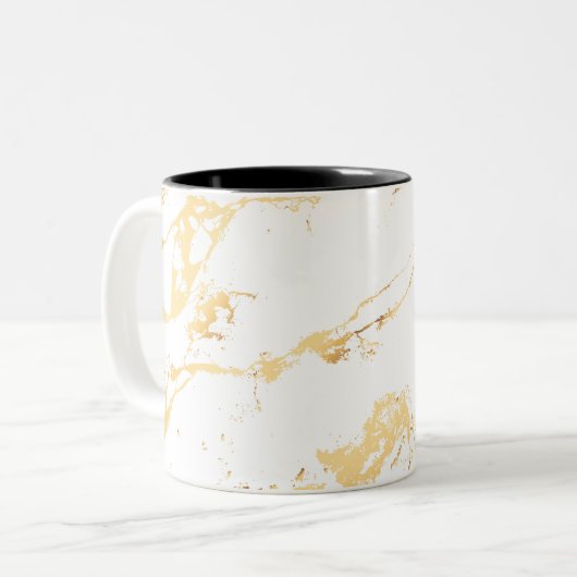 Abstrakte Abstrakte Acrylmalerei in Gold und Weiß Zweifarbige Tasse (Vorderseite Links)