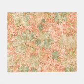 Abstrakte Acer Blätter auf kratzhaltigem Korallenh Fleecedecke (Vorderseite (Horizontal))