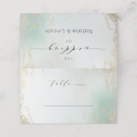 Abstrakte Aqua Ombre Fade mit Mattiertem Gold Glit Platzkarte (Außenseite Aufgefaltet)