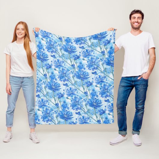 Abstrakte Aquarellblaue und weiße Blumen Fleecedecke (Beispiel)