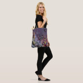abstrakte Artasche Tasche (Am Model)