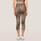 Abstrakte Baumzweige braun Capri Leggings (Rückseite)