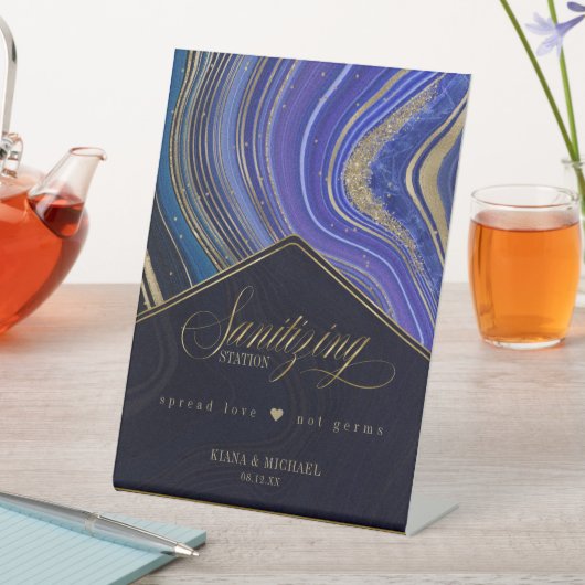 Abstrakte Bereinigung Station Mitternacht ID827 Sockelschild (In Situ)