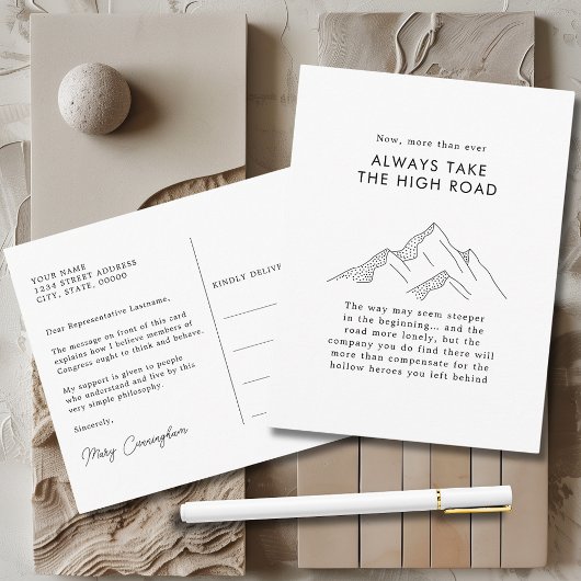 Abstrakte Berge nehmen die Hohe Straße Postkarte