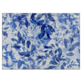 Abstrakte Blätter in Blau und Weiß Schneidebrett (Vorderseite)
