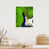 Abstrakte blaue E-Gitarre mit grünem Hintergrund Poster (Küche)