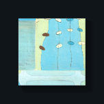 Abstrakte Blaue Eierparade Leinwanddruck<br><div class="desc">In diesem abstrakten Gemälde von June Erica Vess werden blaue, weiße und braune Eier auf Saiten ausgestellt. Dieses Stück ist in verschiedene Paneele unterteilt und weist verschiedene Blau- und Grüntöne auf. Bestelle noch heute!</div>