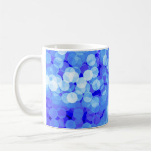 Abstrakte blaue Farben hellen Buh. Klassischer Bla Kaffeetasse