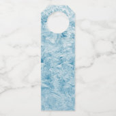 abstrakte blaue Federn und Schneeflocken Flaschenanhänger (Rückseite)