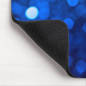 Abstrakte blaue Leuchtpunkte Mousepad (Ecke)