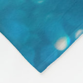 Abstrakte blaue Lichter, künstlerischer Hintergrun Fleecedecke (Ecke)