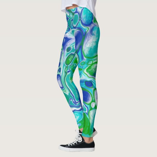 Abstrakte blaue und grüne Marmorflüssigkeit Leggings (Links)