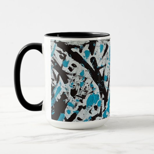 Abstrakte blaue und schwarze Pinselstriche Tasse (Links)