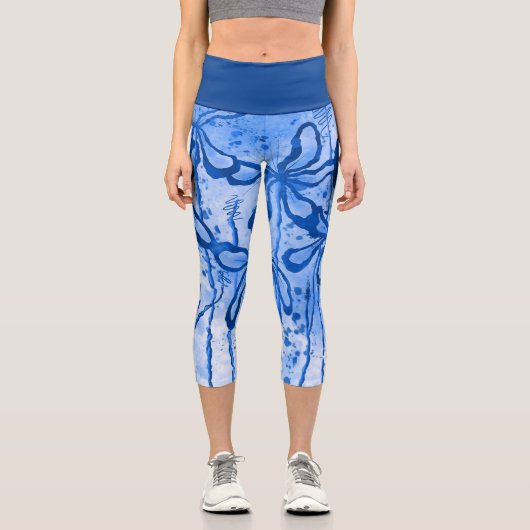 Abstrakte Blume blau Capri Leggings (Vorderseite)