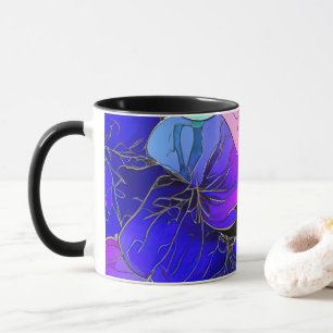 Abstrakte Blüte aus festem Glas Tasse