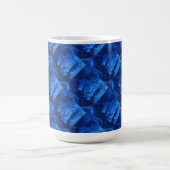 Abstrakte Design-Tasse "Deep Waters #6 Tiled" Kaffeetasse (Mittel)
