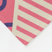 Abstrakte Dreiecke: Vintager geometrischer Hinterg Fleecedecke (Ecke)