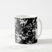 Abstrakte Eisbildung in Schwarz und Weiß Kaffeetasse (VorderseiteRechts)
