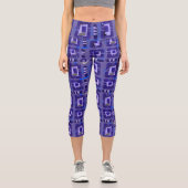 Abstrakte Ethnic Matrix - Mauve Blue Olive Capri Leggings (Vorderseite)