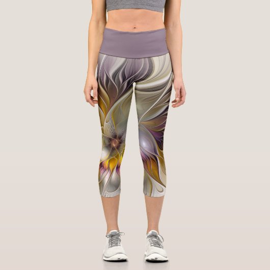 Abstrakte Fantasy-Blume Modernes Fraktal Capri Leggings (Vorderseite)