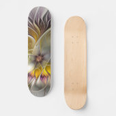 Abstrakte Fantasy-Blume Modernes Fraktal Skateboard (Vorderseite)